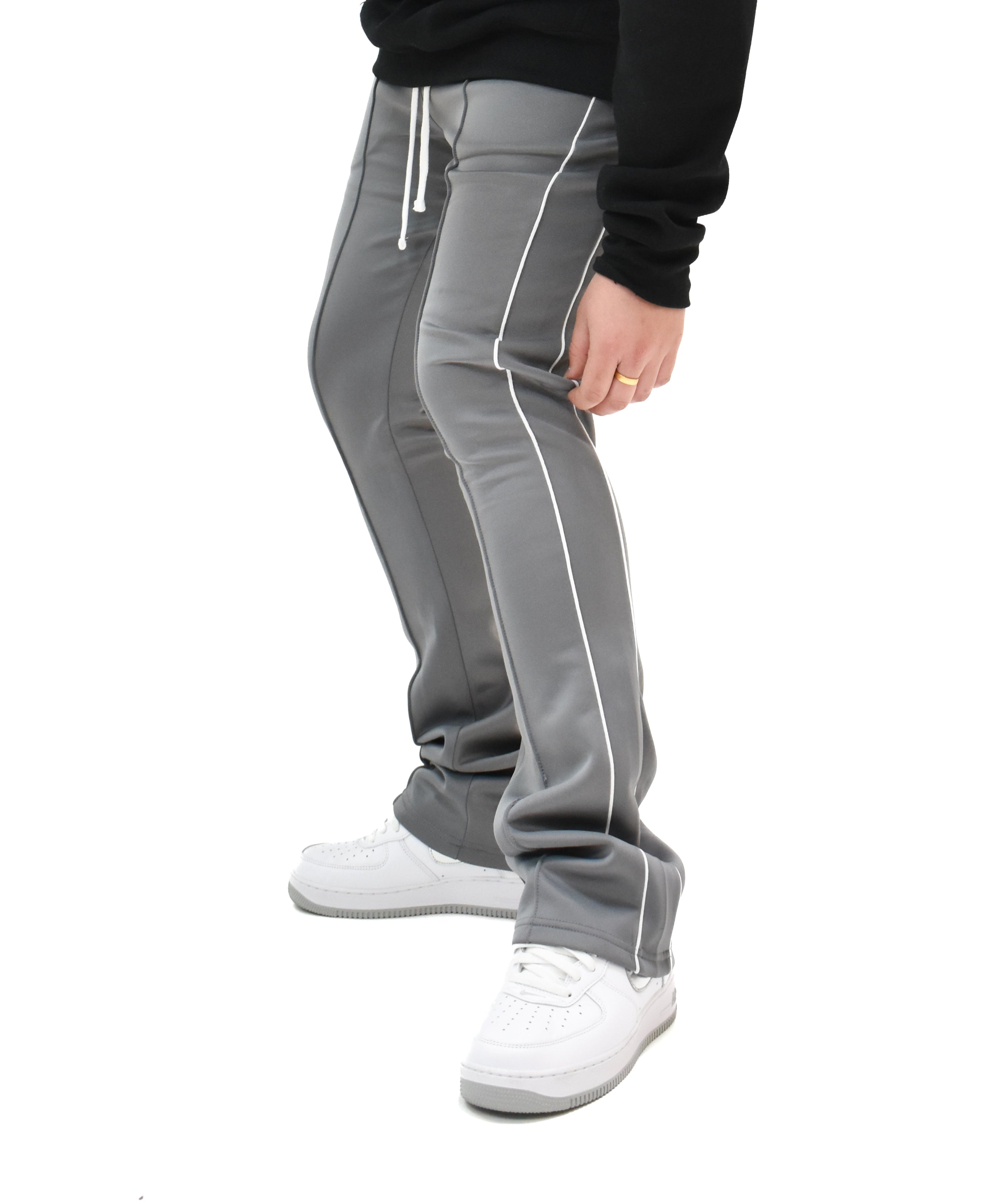 R470 Stacked Trackpants