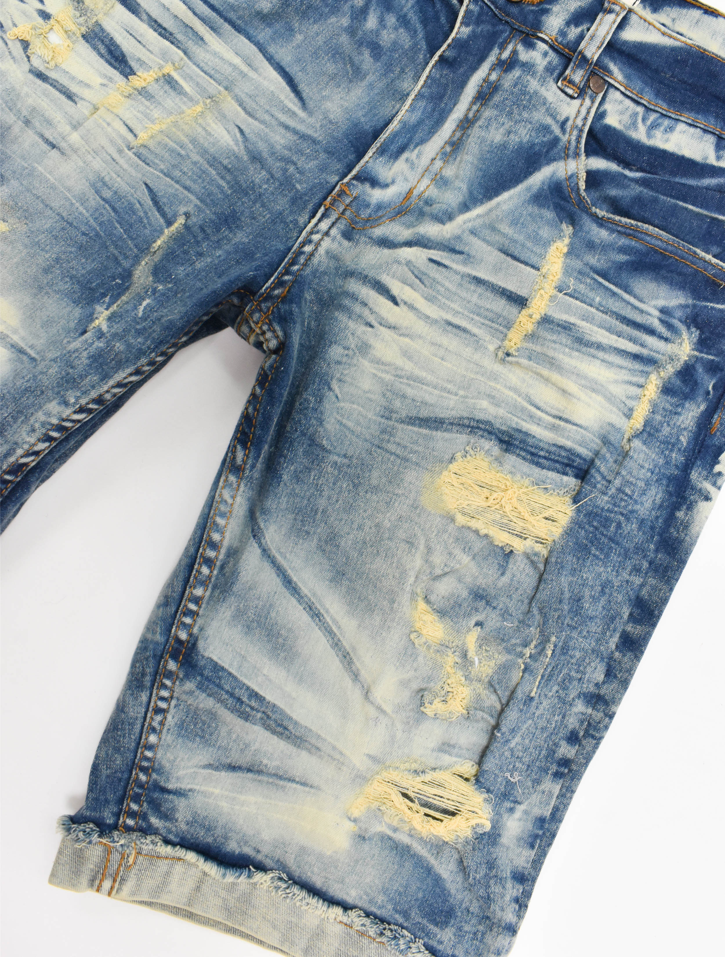 FW22740 Sanded Ripped Denim Shorts