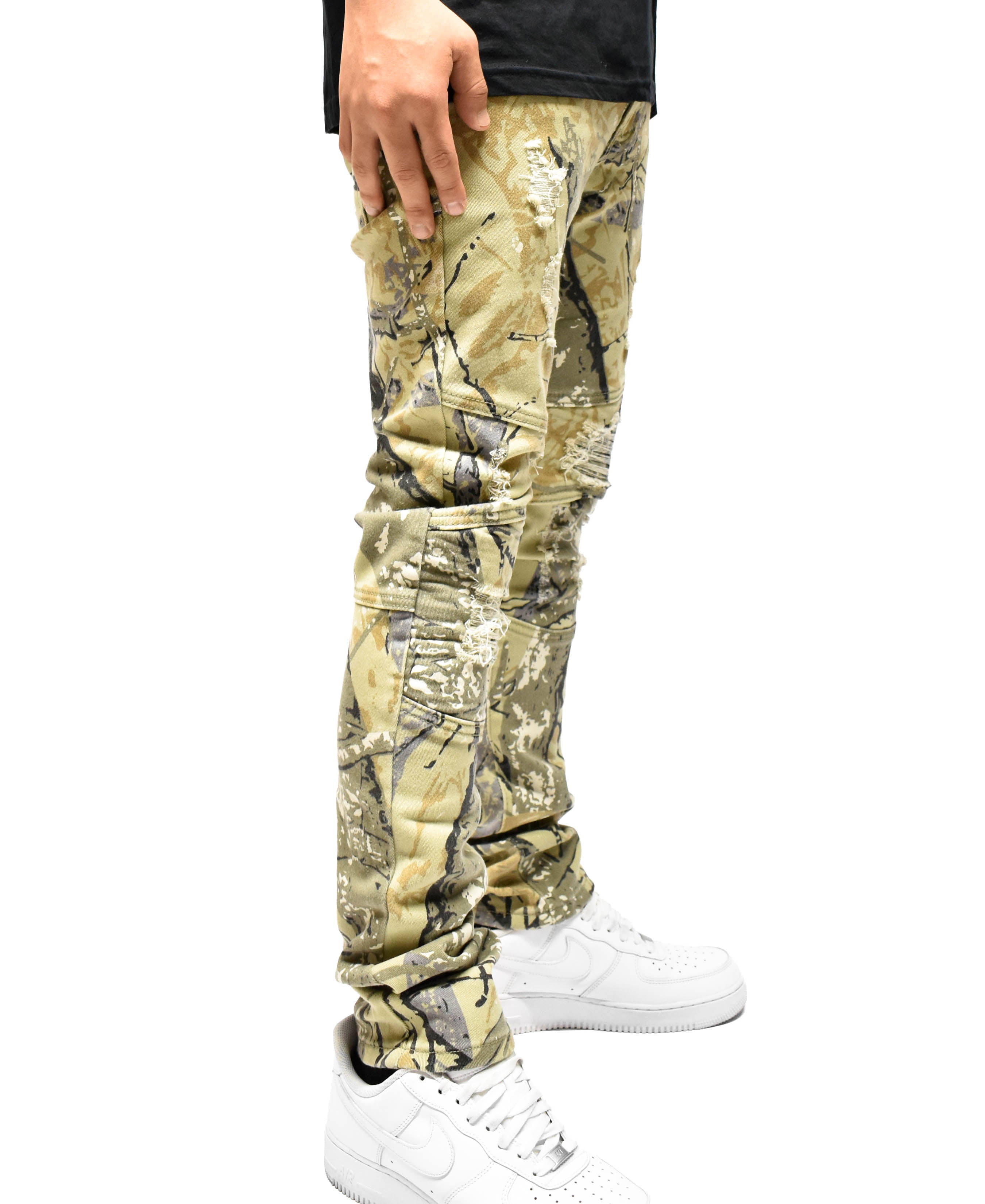 S4425 Ripped Camo Denim