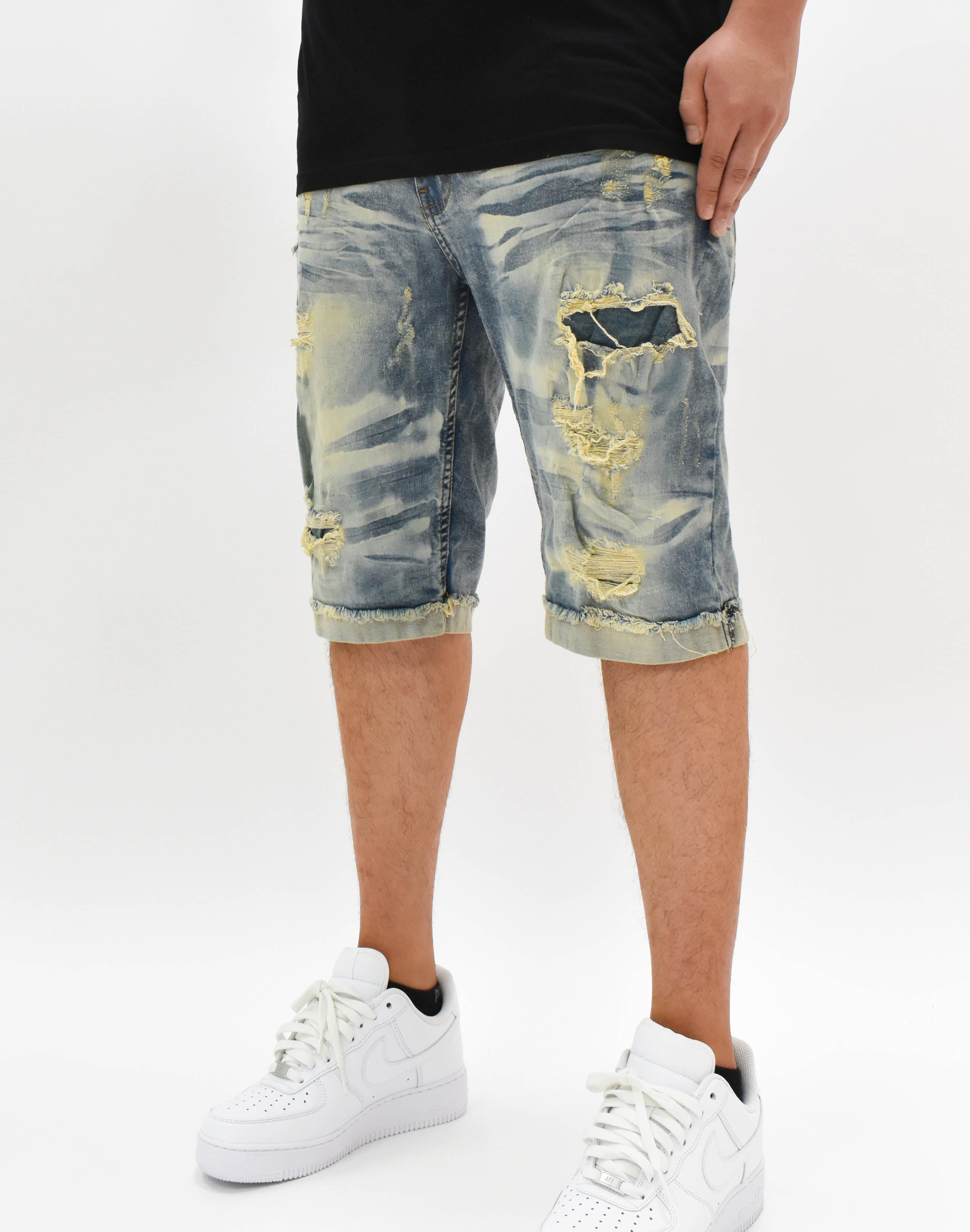 FW22740 Sanded Ripped Denim Shorts