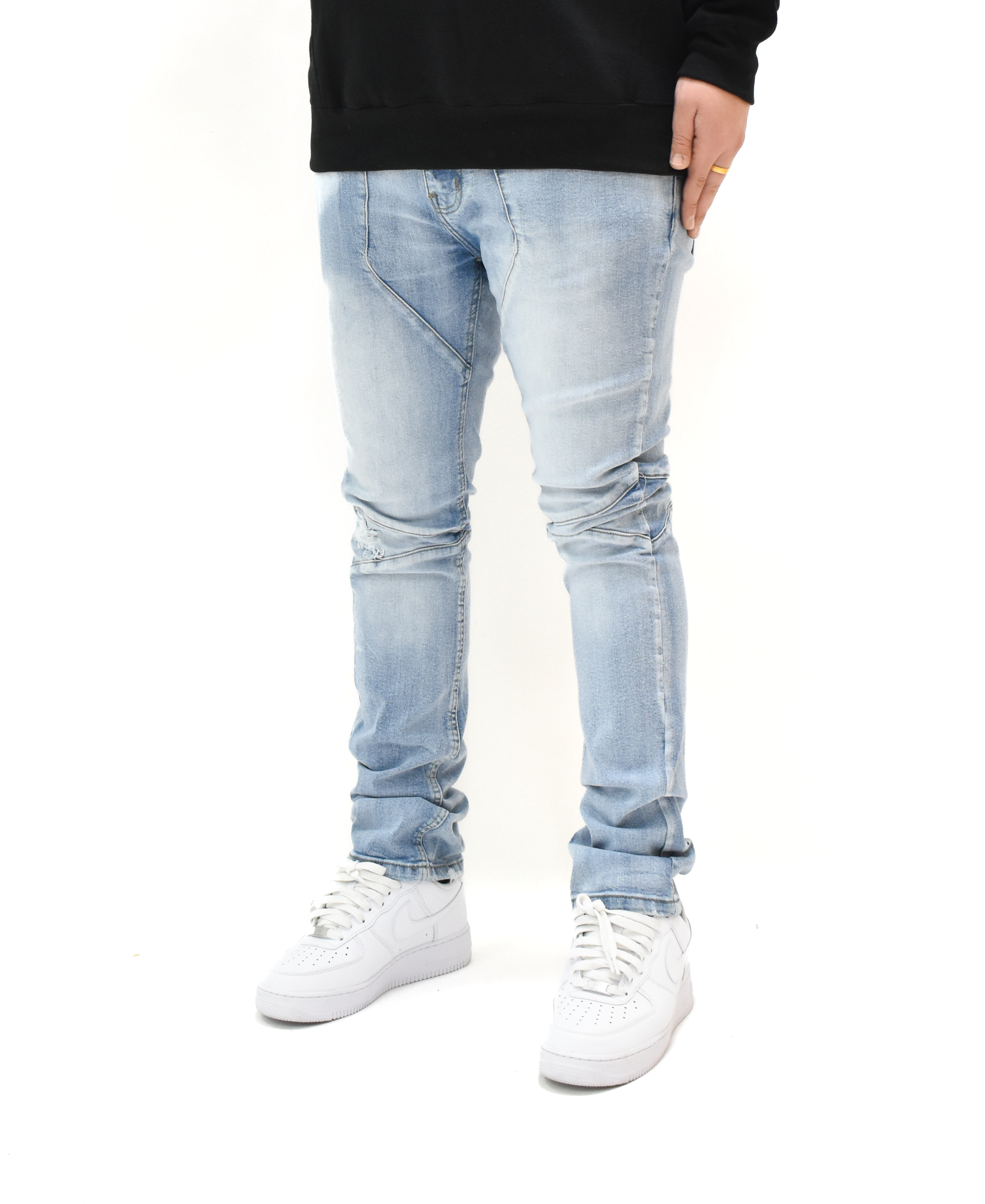 EV330046 Built Denim