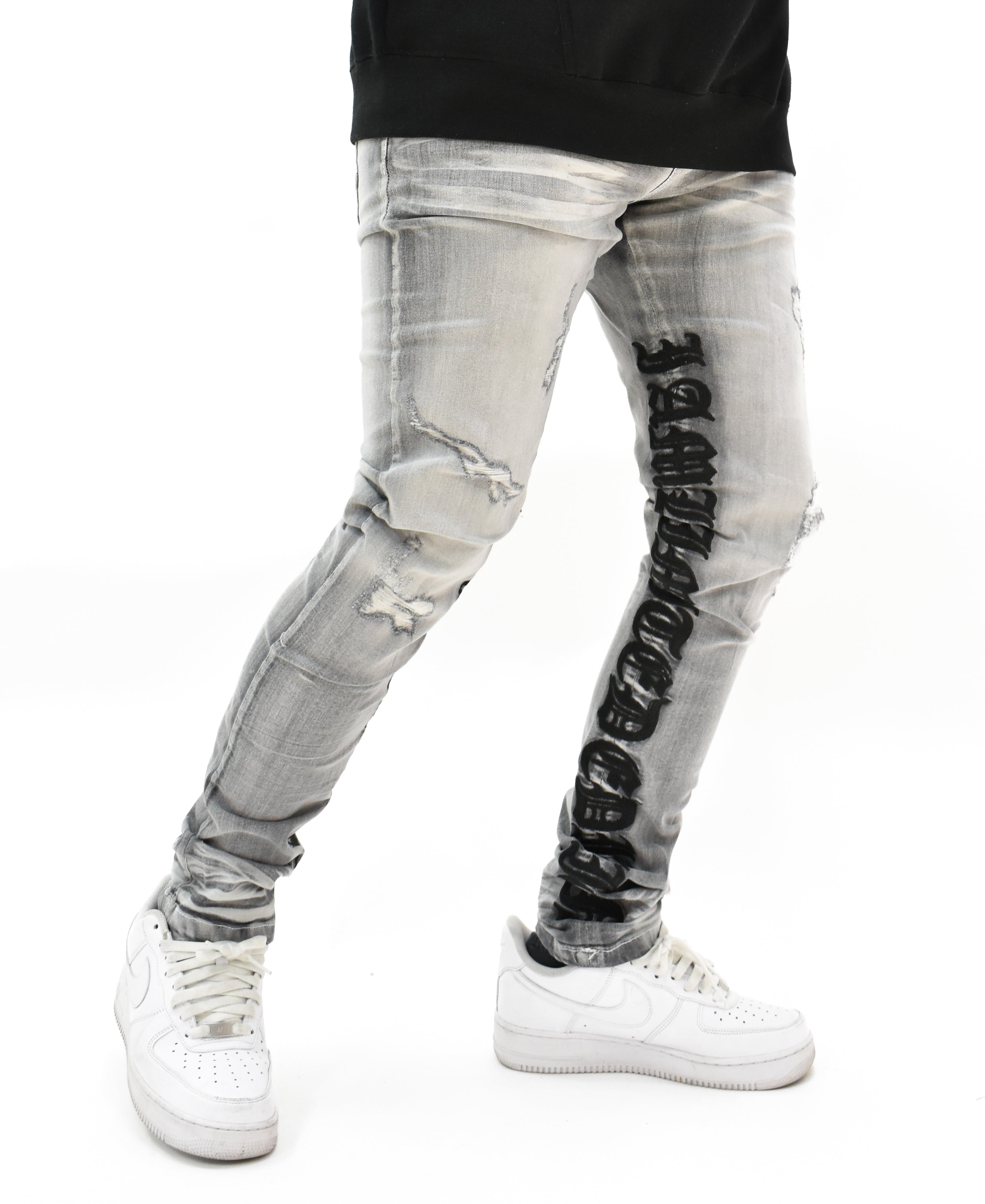 T4018 Embroidered Ripped Denim
