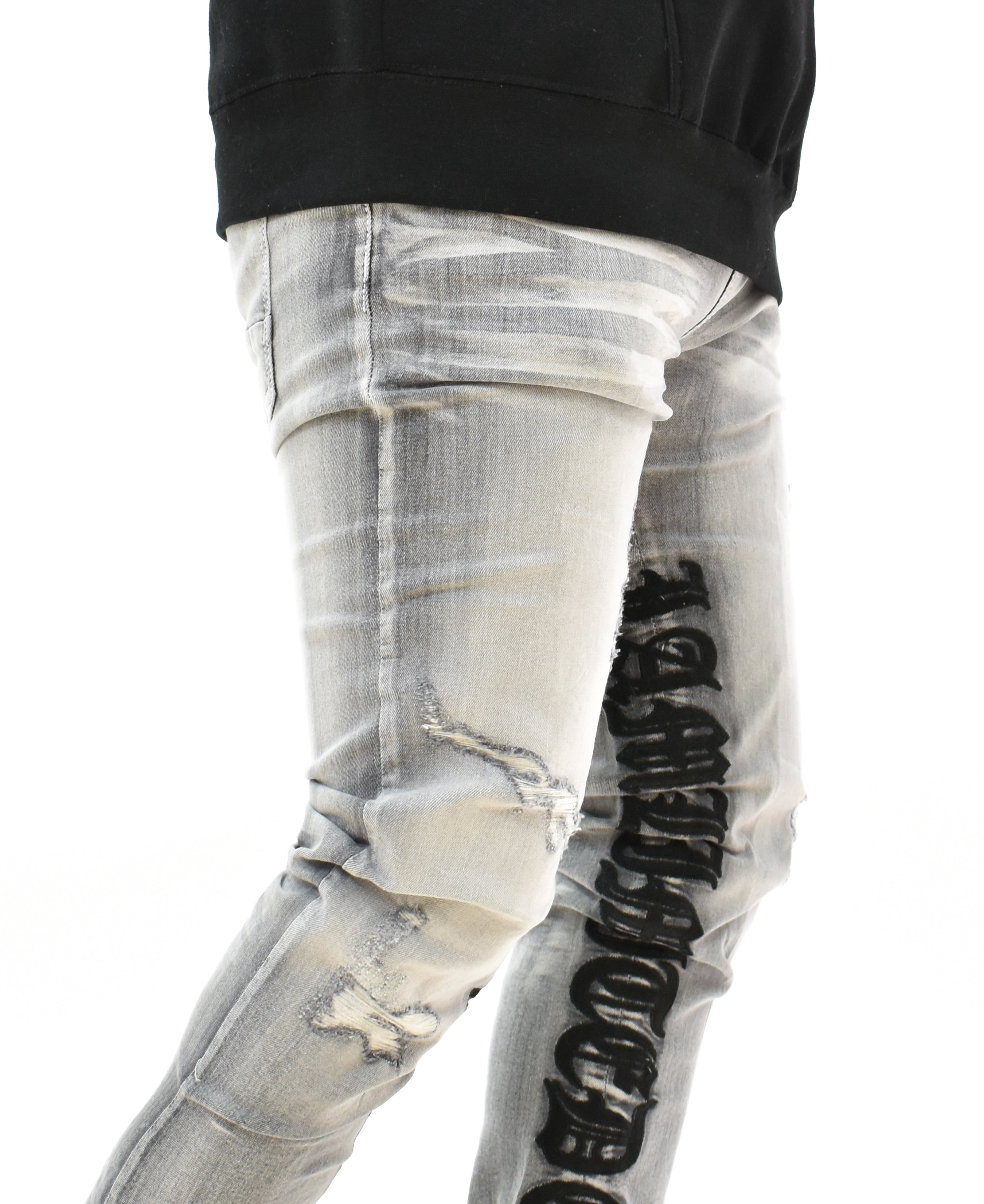 T4018 Embroidered Ripped Denim