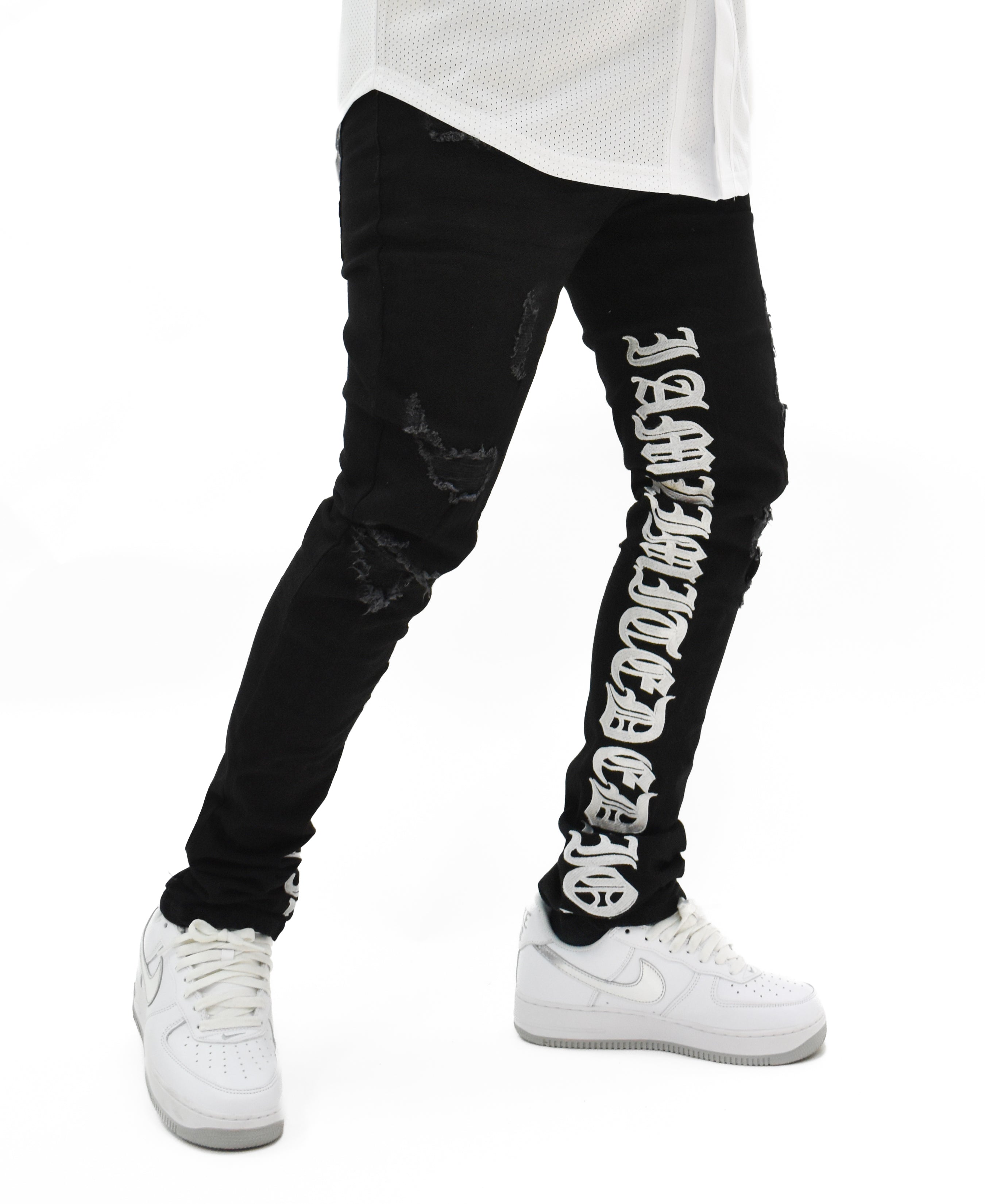 T4018 Embroidered Ripped Denim