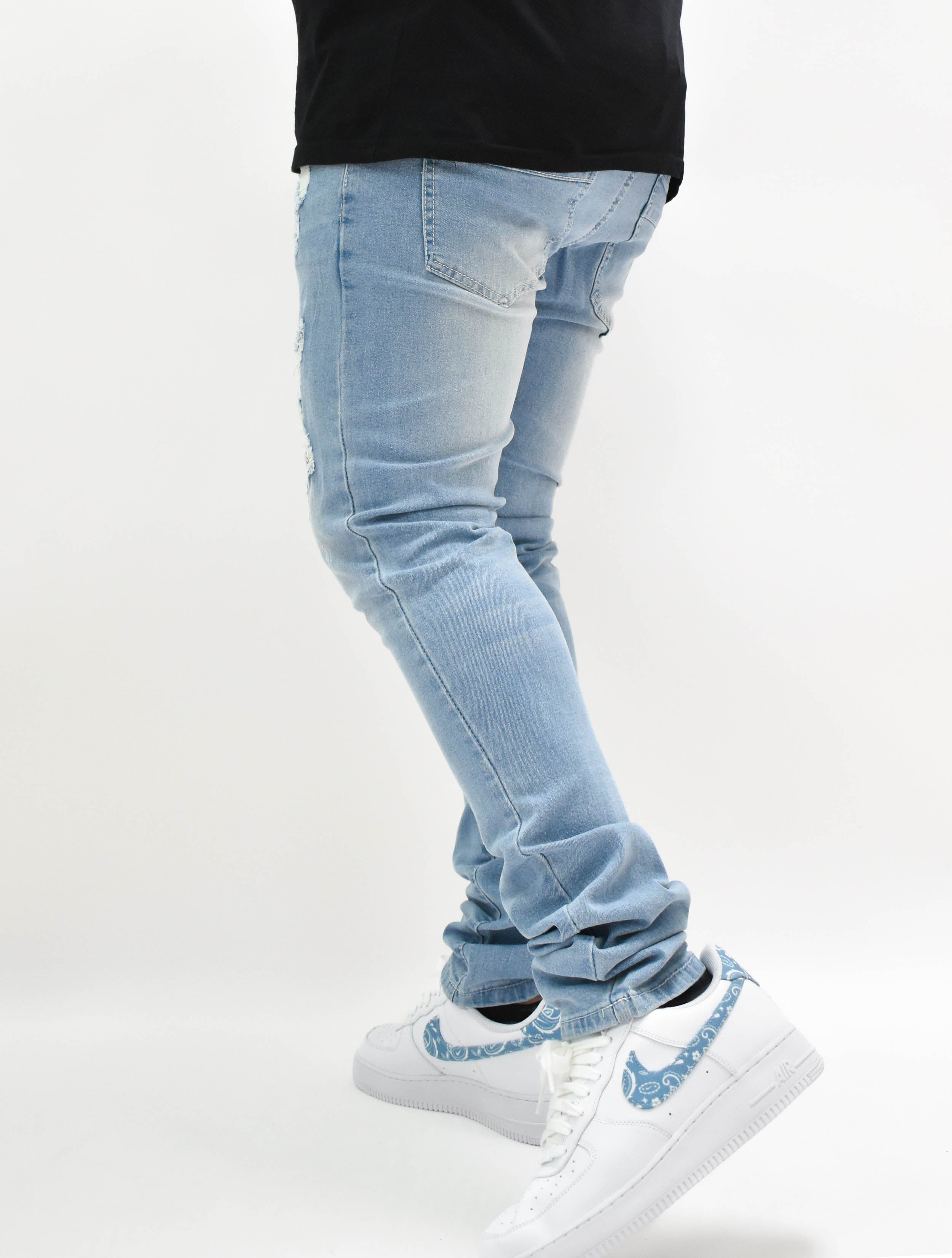MS11319 Ripped Fade Denim