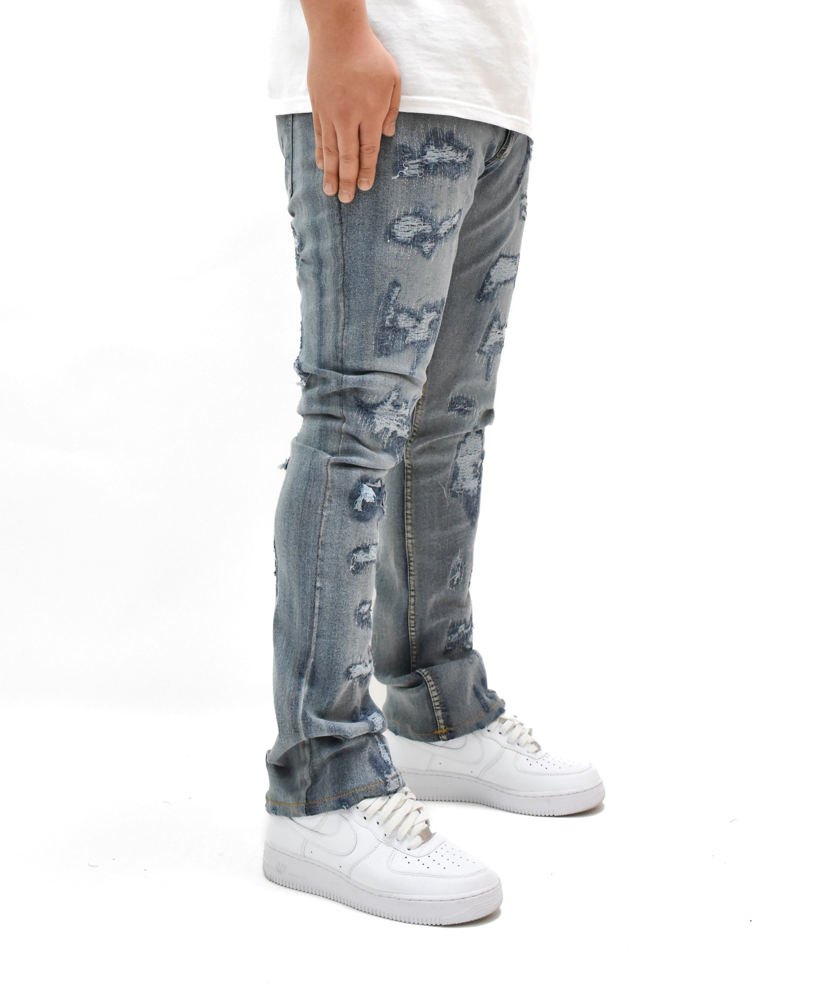 EV330141 Ripped Denim