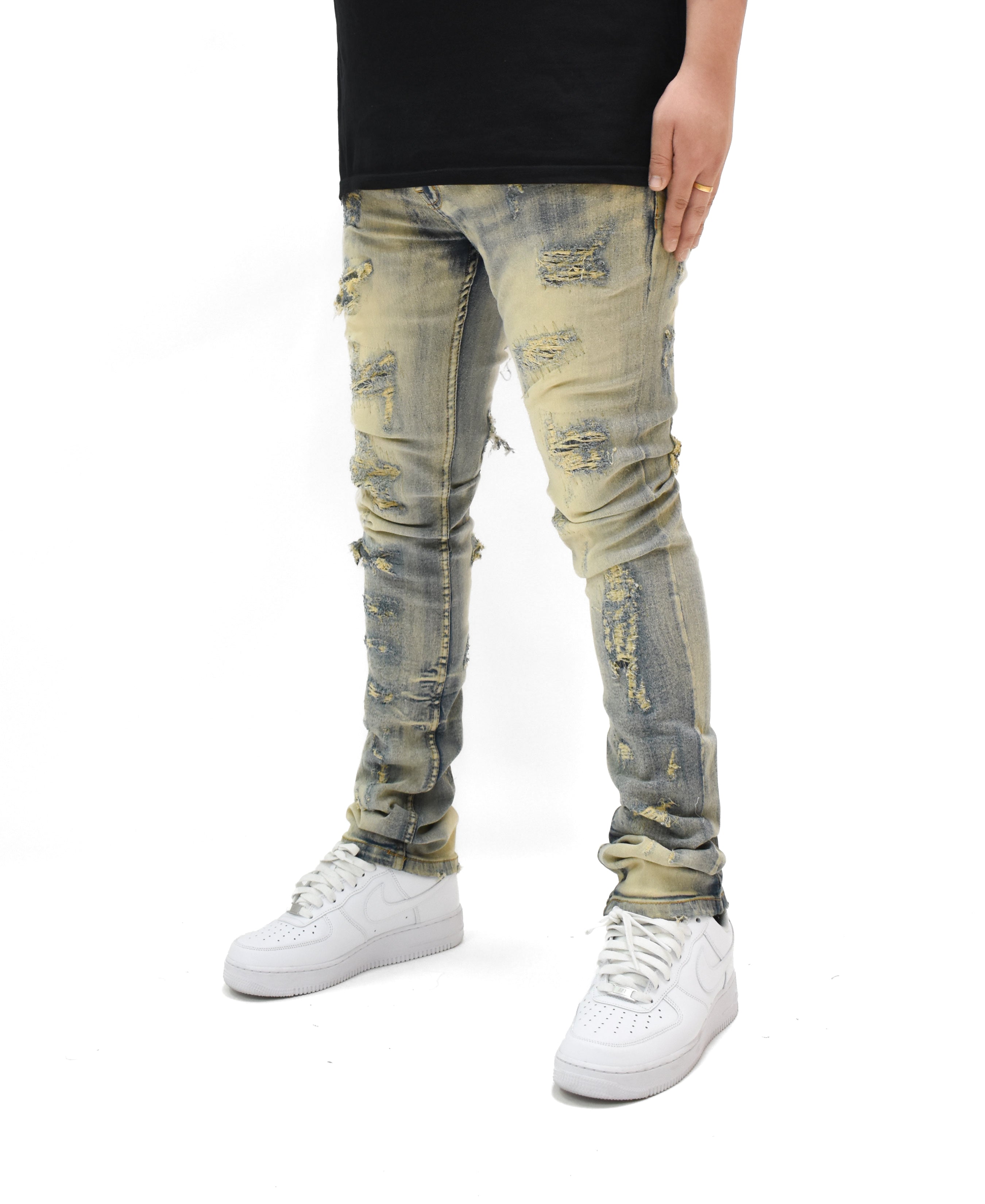 EV330141 Ripped Denim