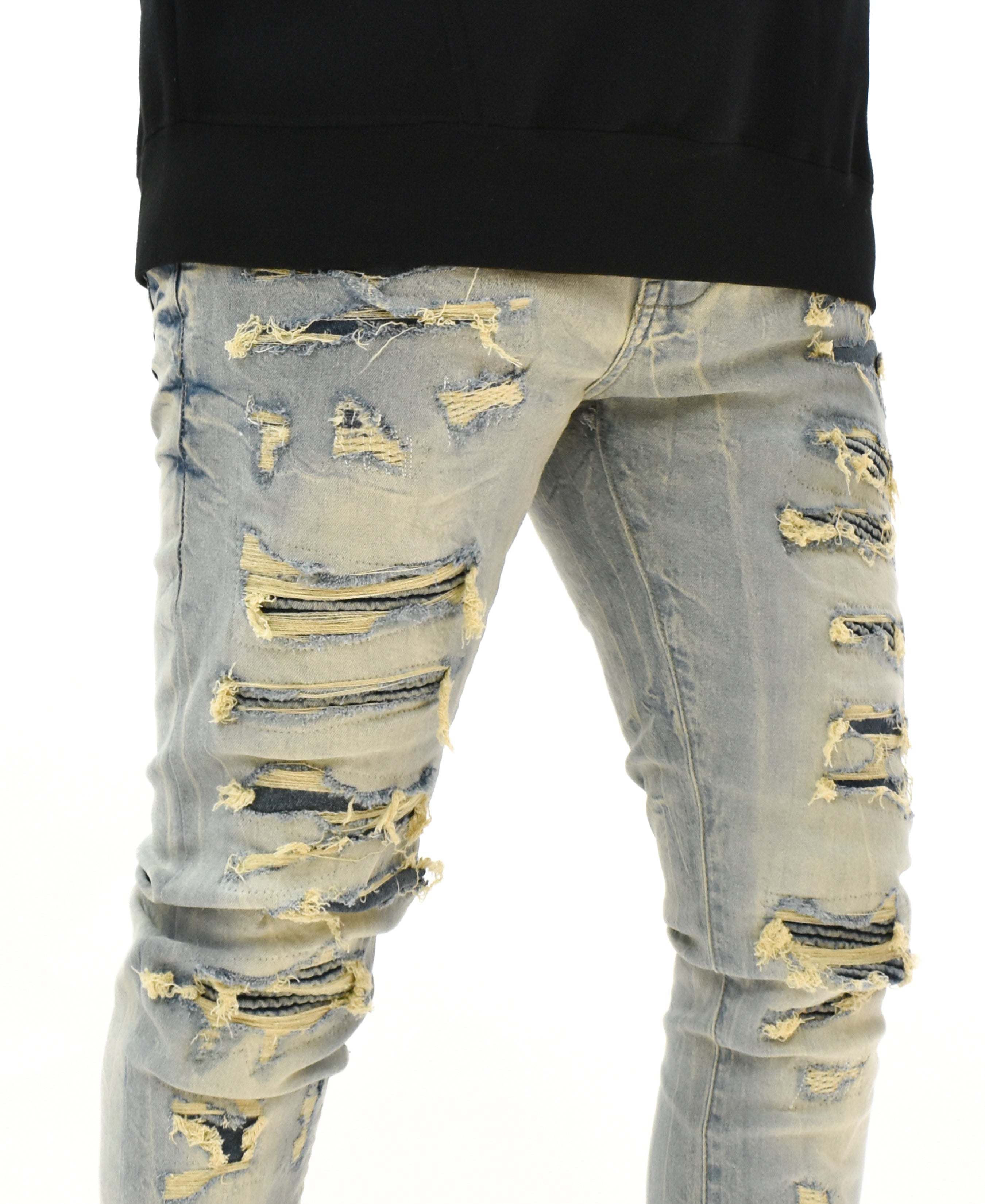 EV330182 Distressed Denim