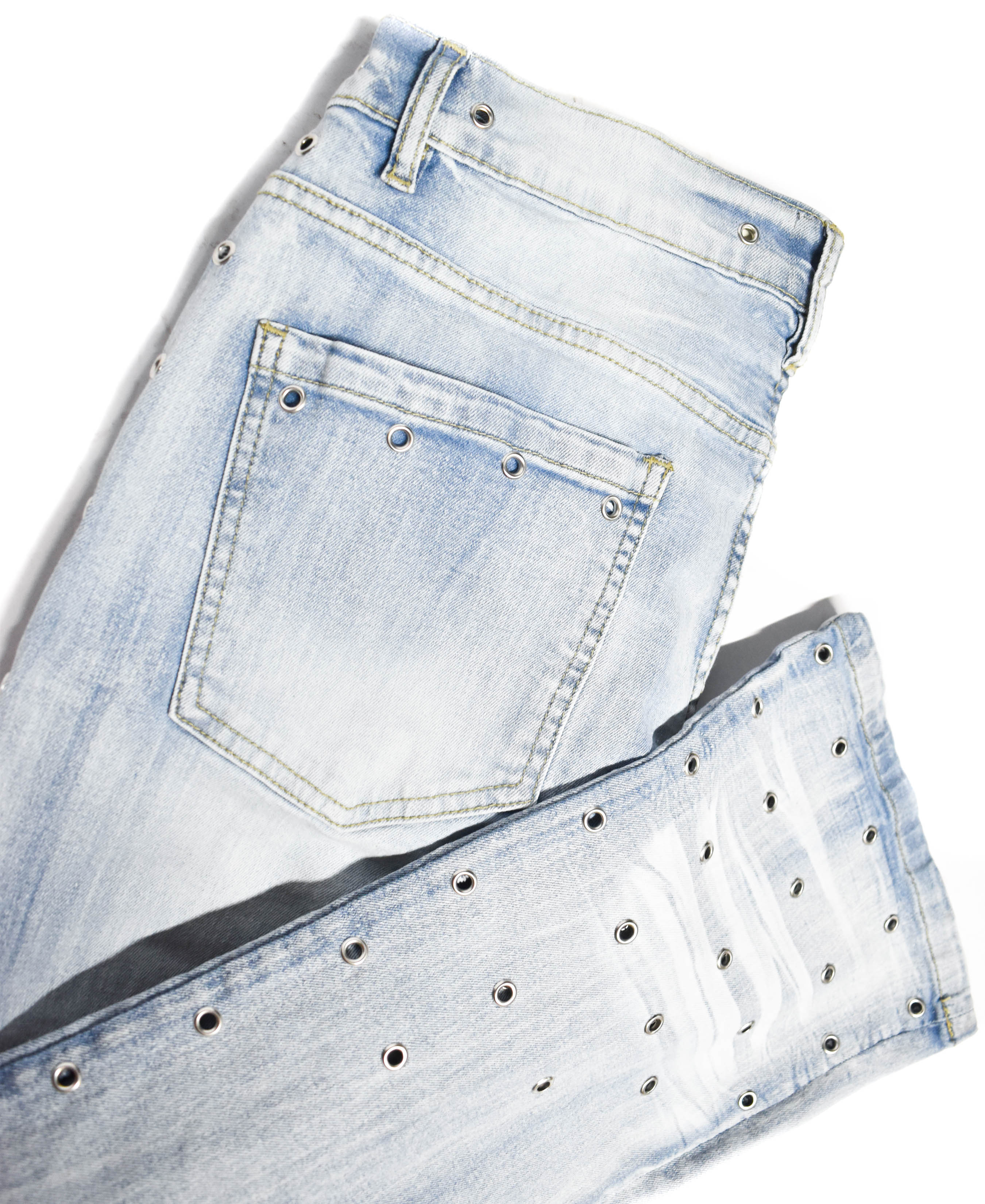 FW3301 Eyelet Denim