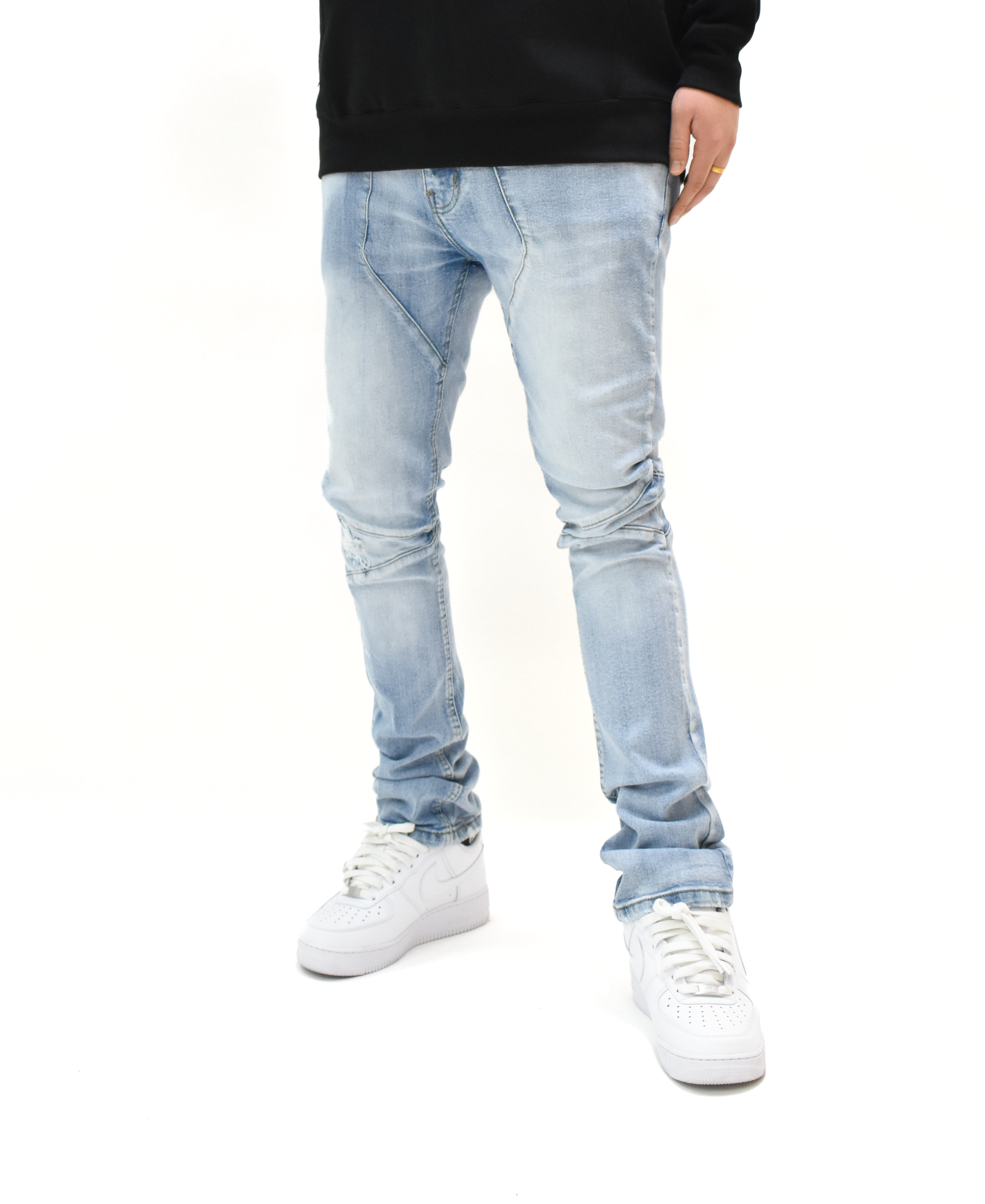 EV330046 Built Denim