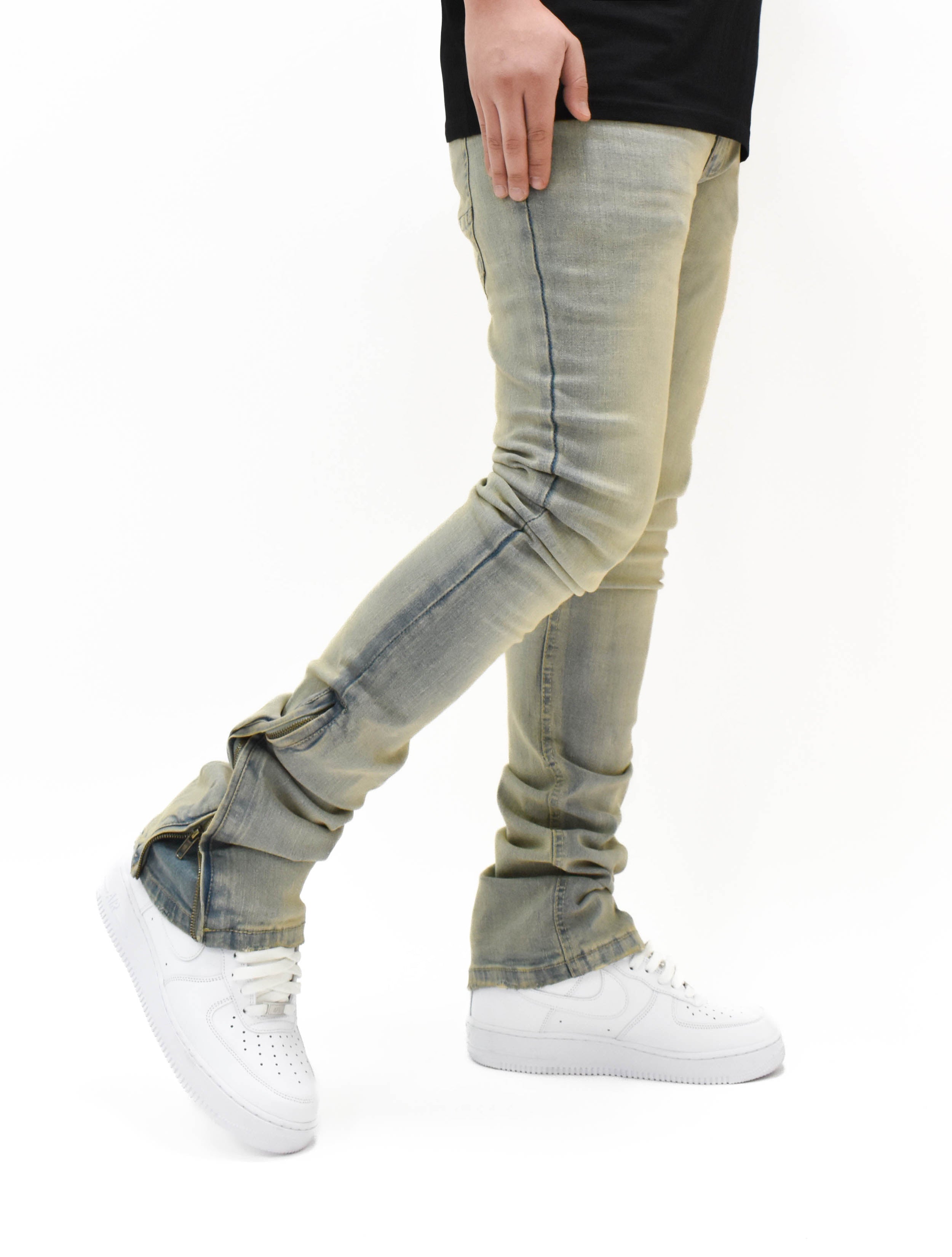 R651 Zip Flared Denim