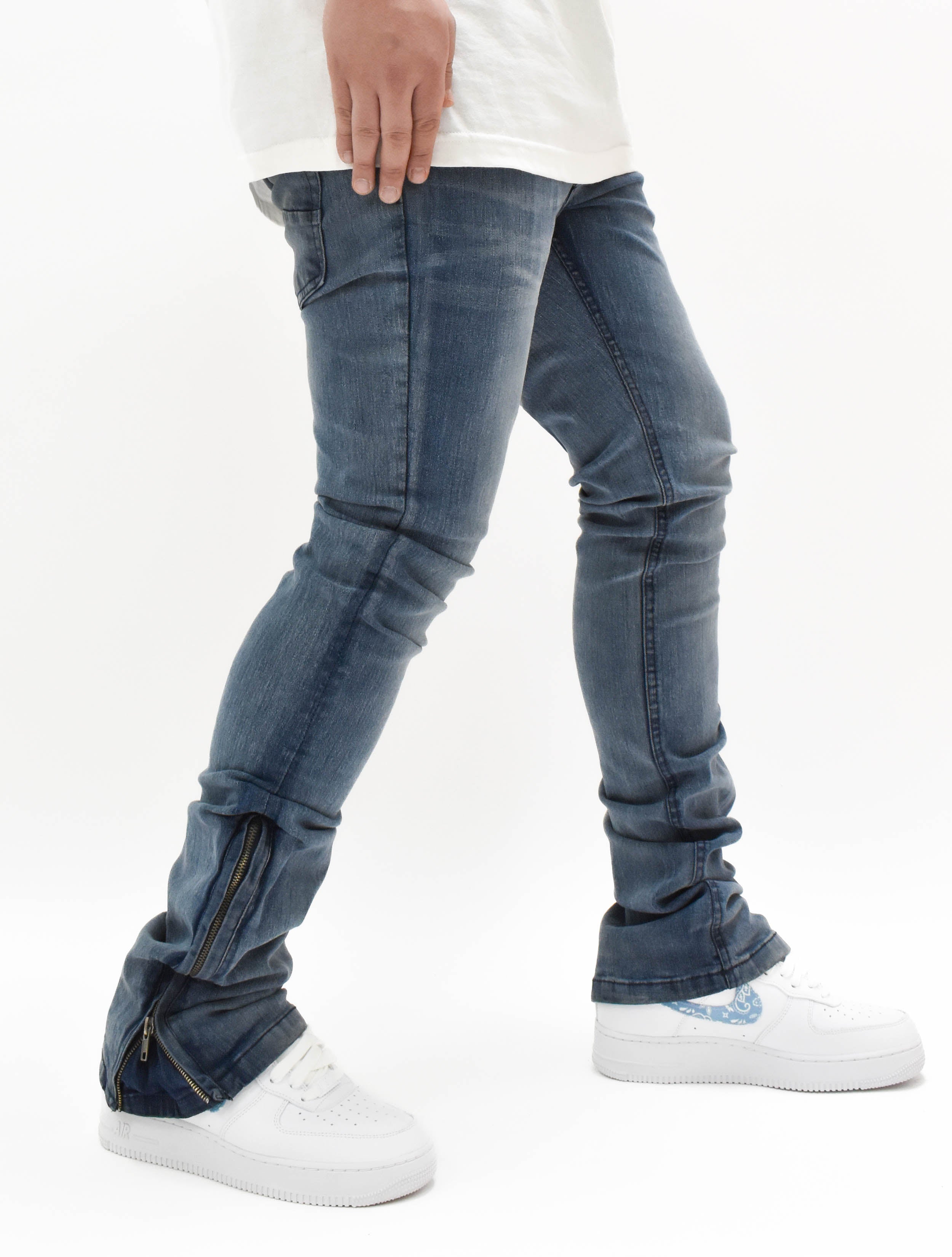 R651 Flare Stacked Zip Denim