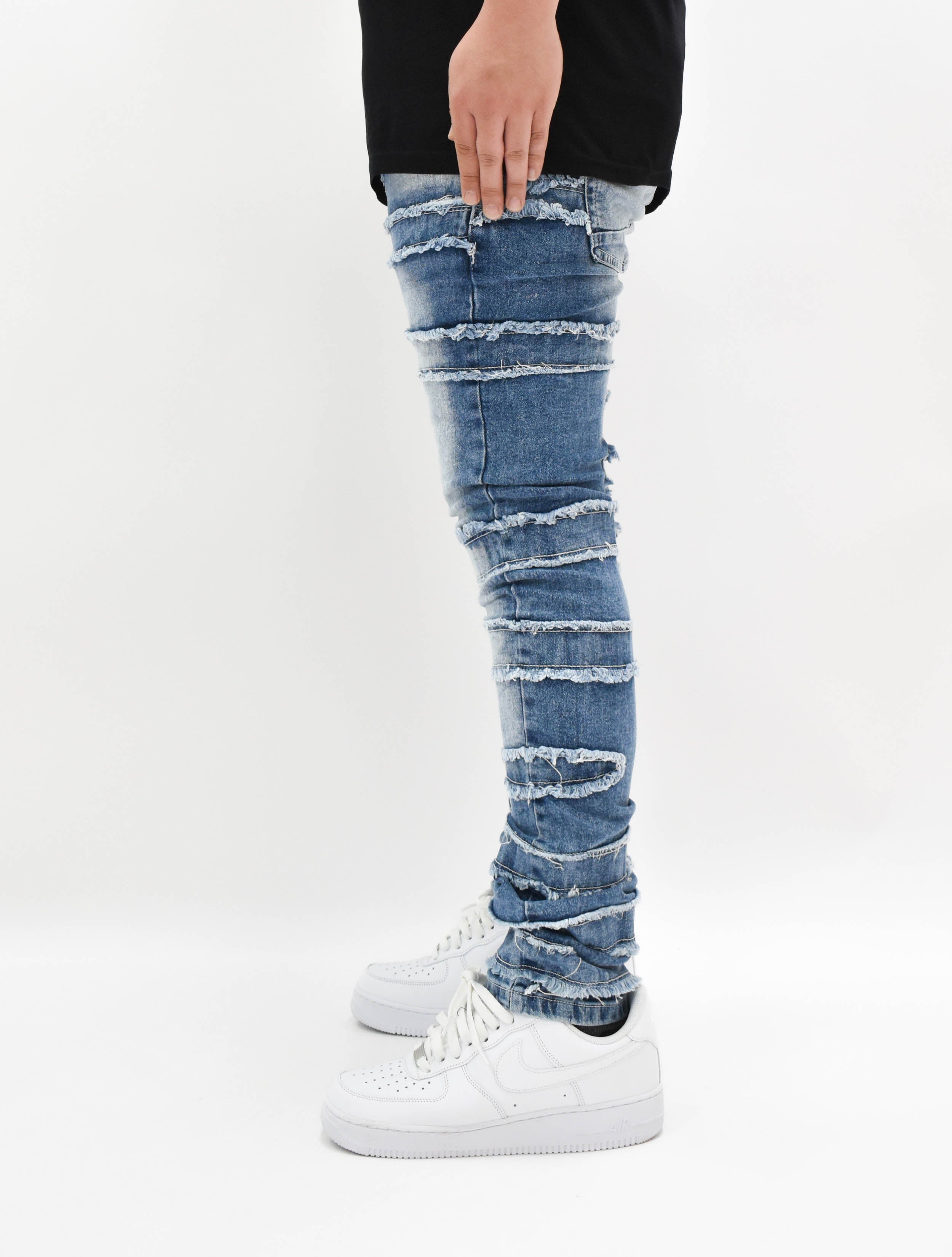 D2005 Distressed Denim