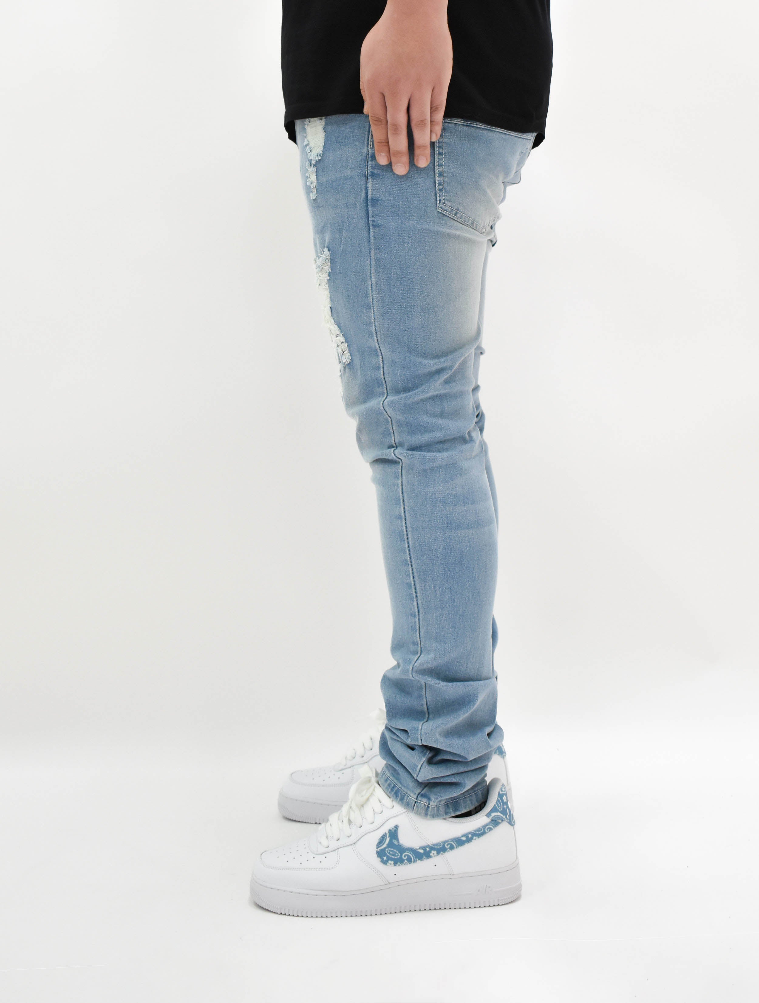 MS11319 Ripped Fade Denim