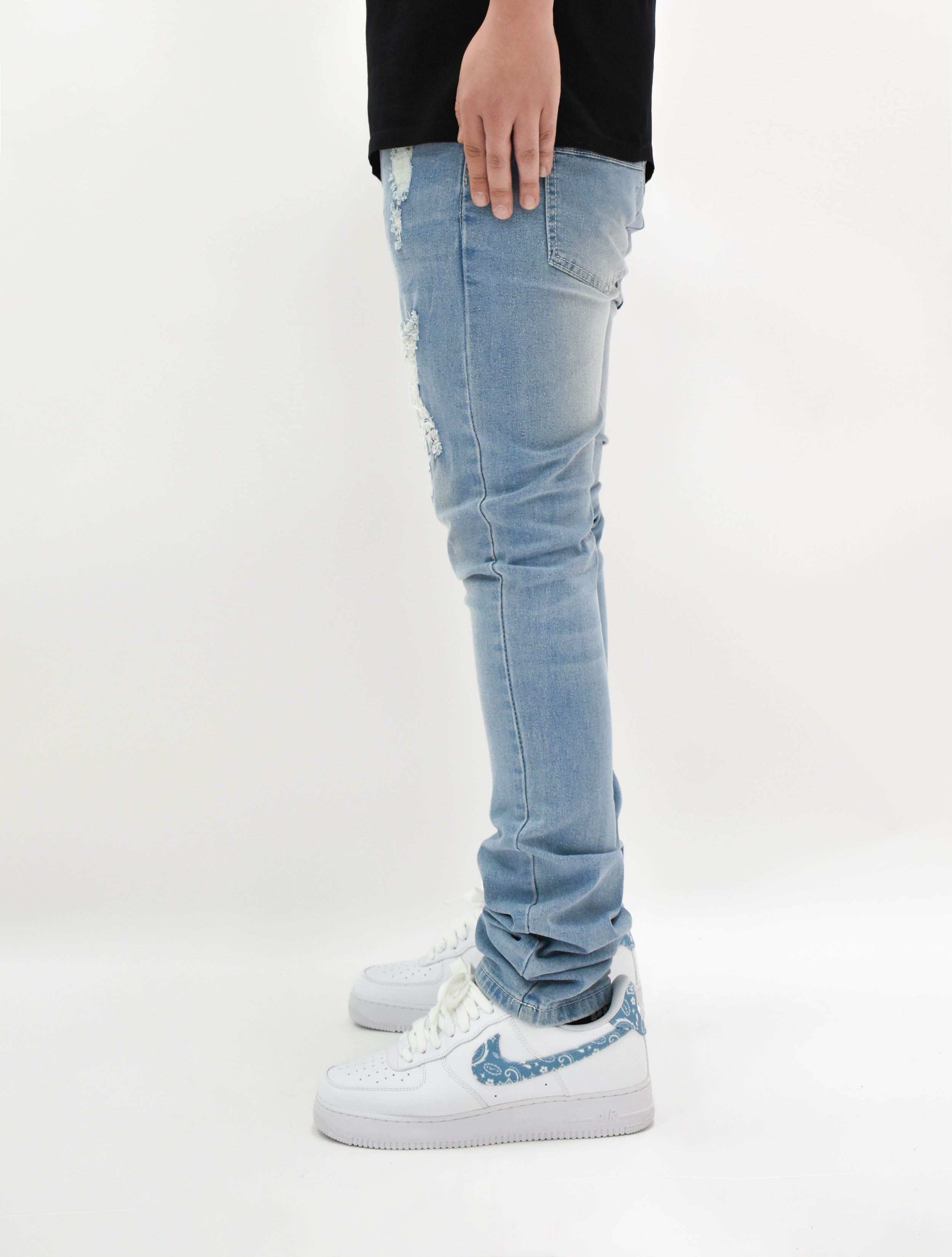 MS11319 Ripped Fade Denim
