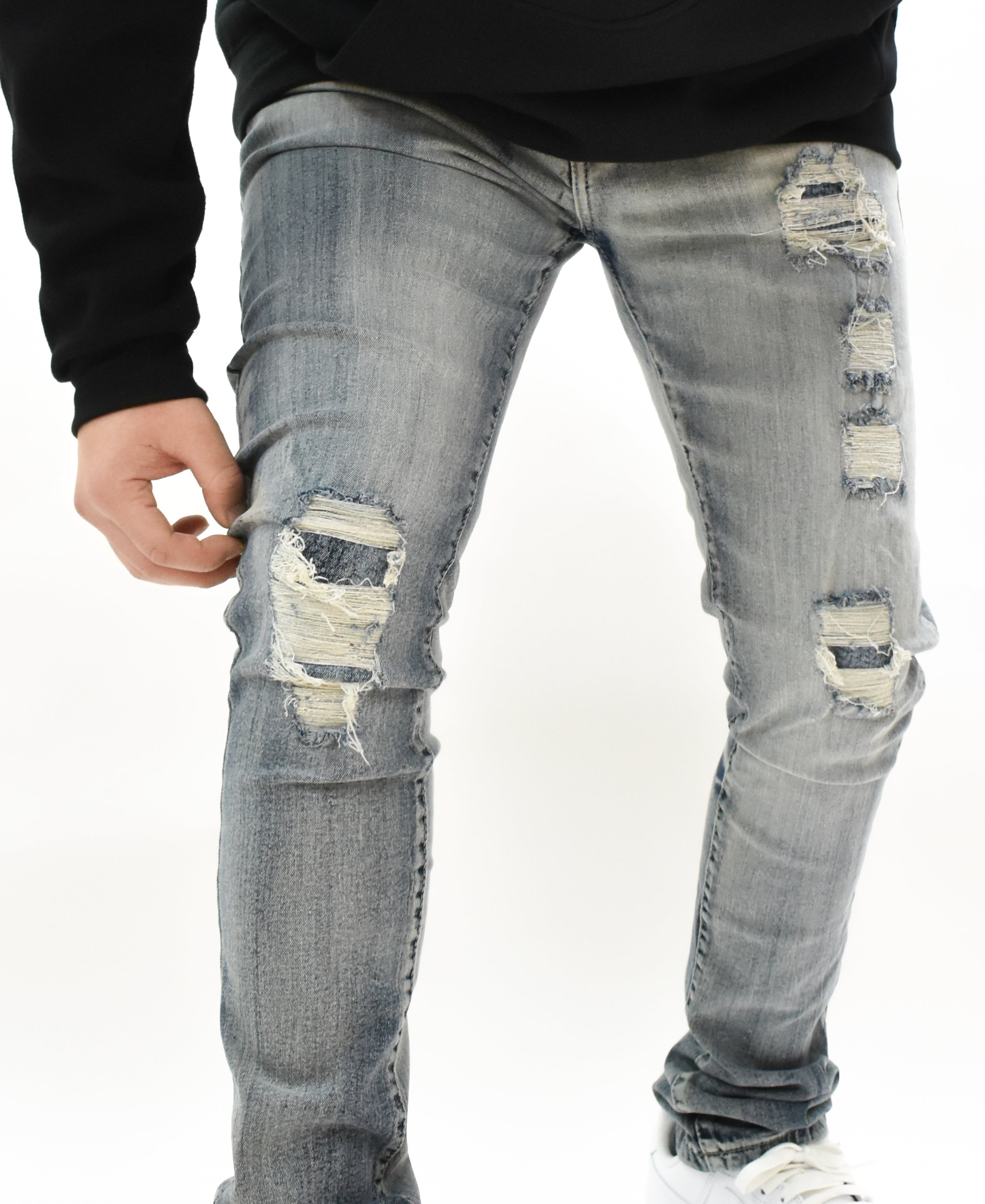 LV6102 Ripped Denim