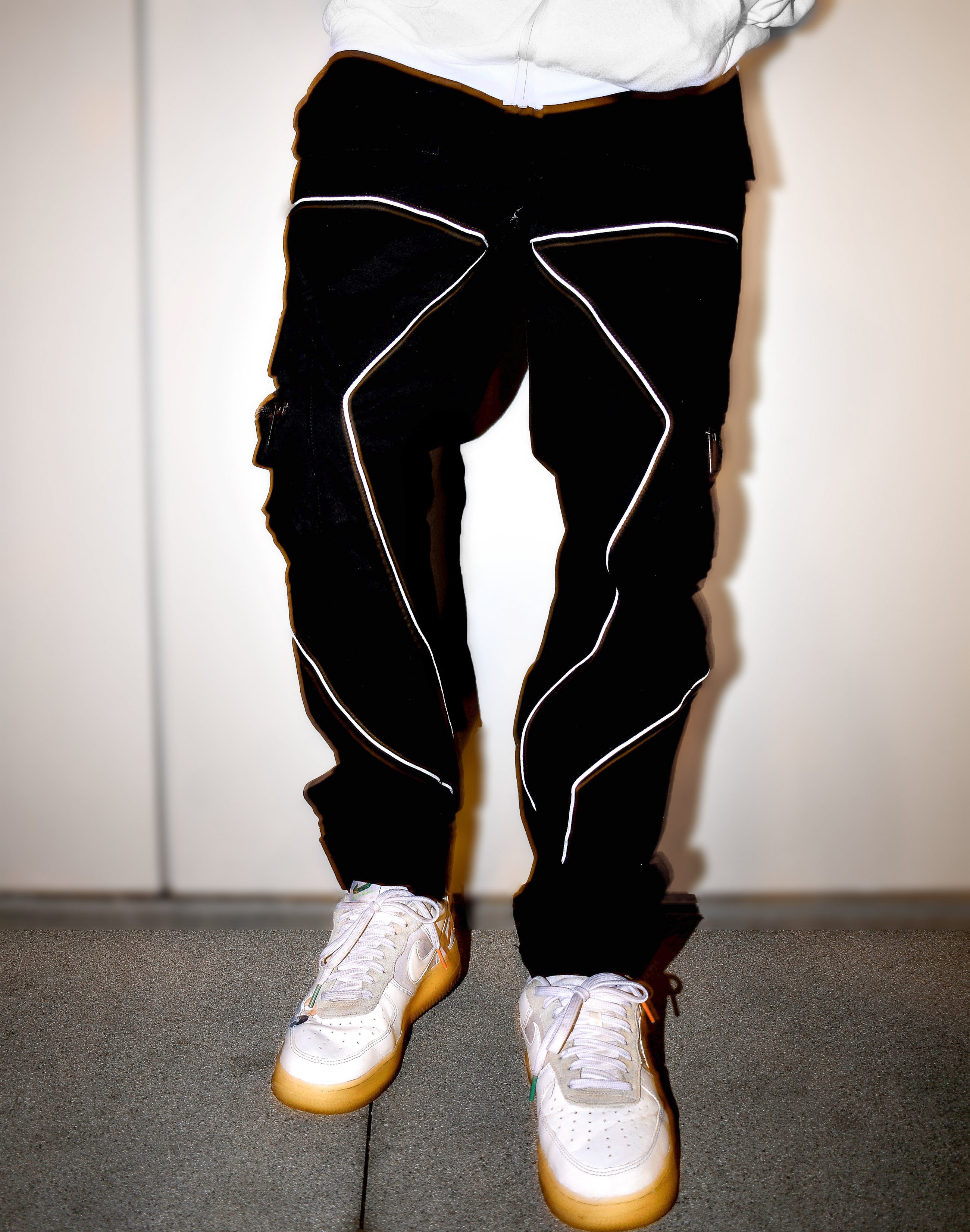 D2002 Reflective Cargo Joggers